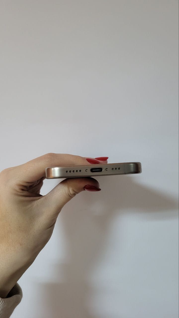 iPhone 15 Pro Max 256|512 GB + AirPods Pro 2 в подарунок