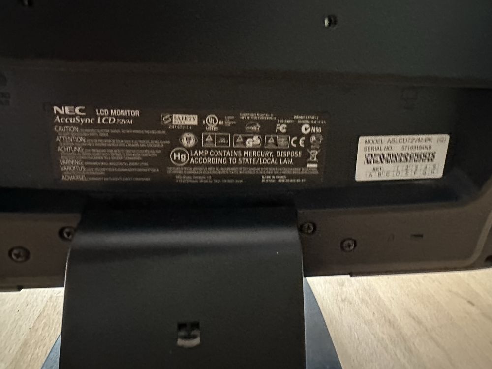 Monitor Nec AccuSync LCD 52VM 17 cali używany