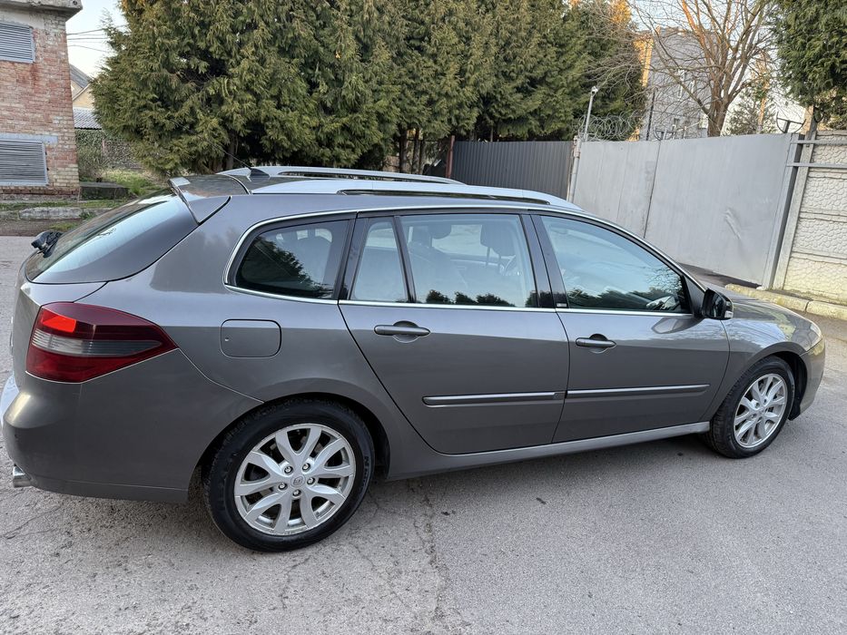 Renault Laguna 2,0 dci Base
