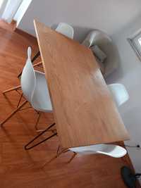 Mesa + cadeiras sklum