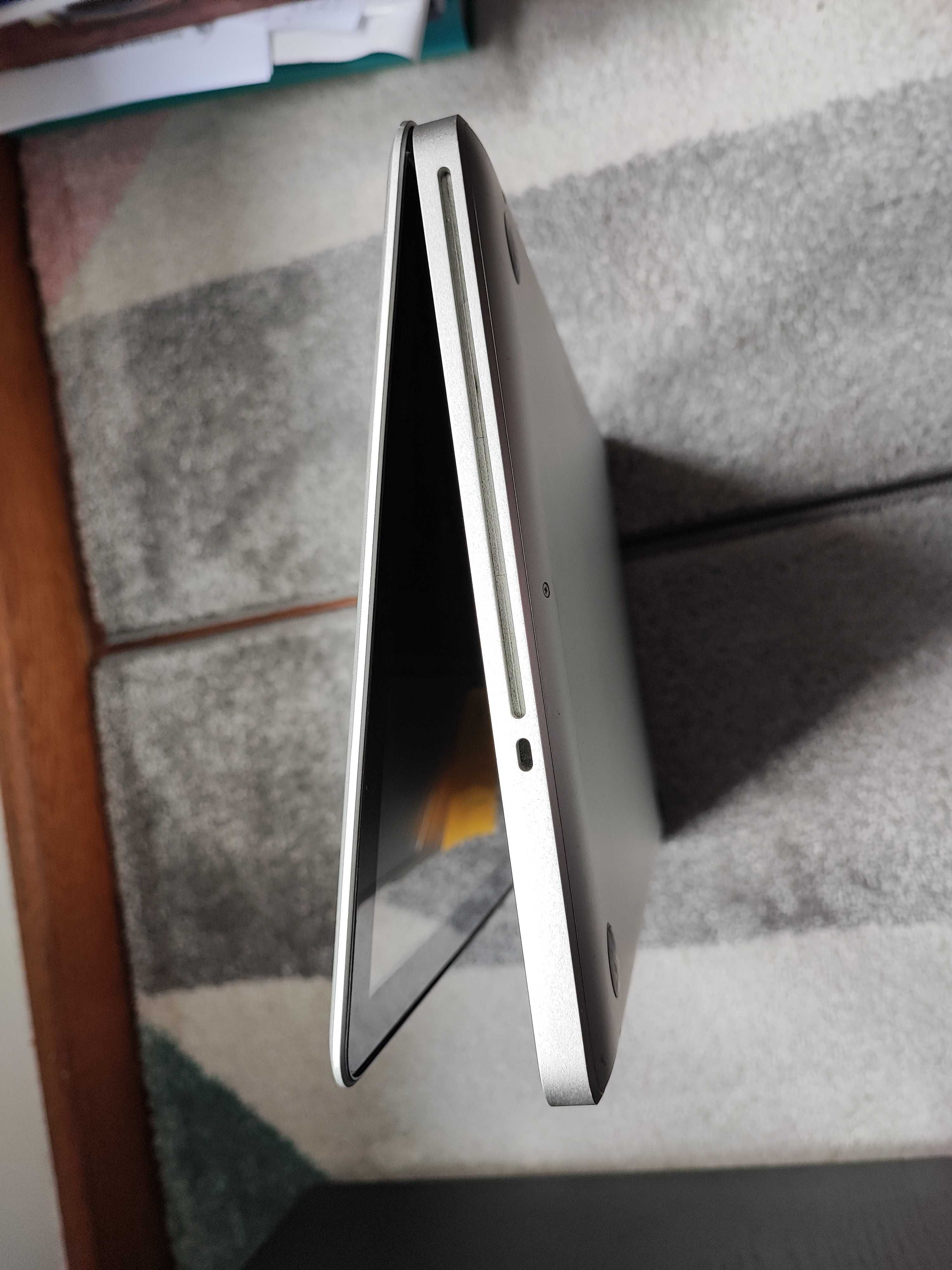 Macbook pro 13"  (Bateria NOVA) - I5 + 8gb Ram + 256gb SSD