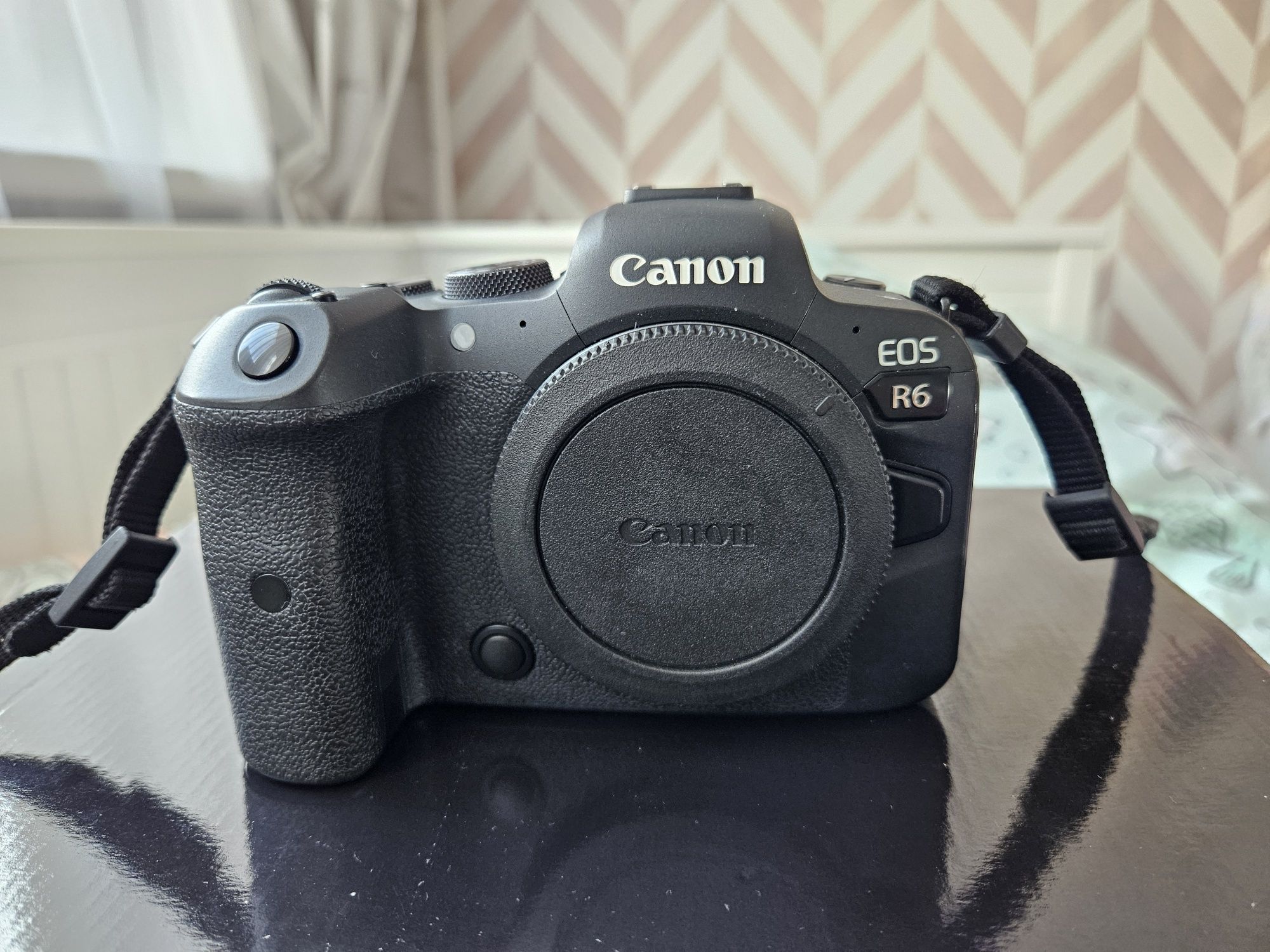 Body Canon R6 aparat bezlusterkowiec