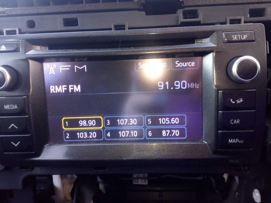 toyota AURIS II 13-15 radio dotykowe
