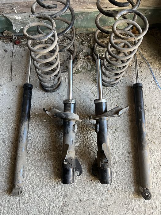 Комплект підвіски Mazda 3 bl 2009