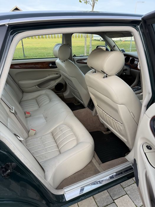 Jaguar XJ8 Executive V8