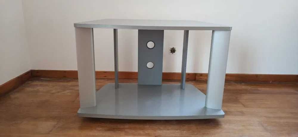 Mesa TV de canto