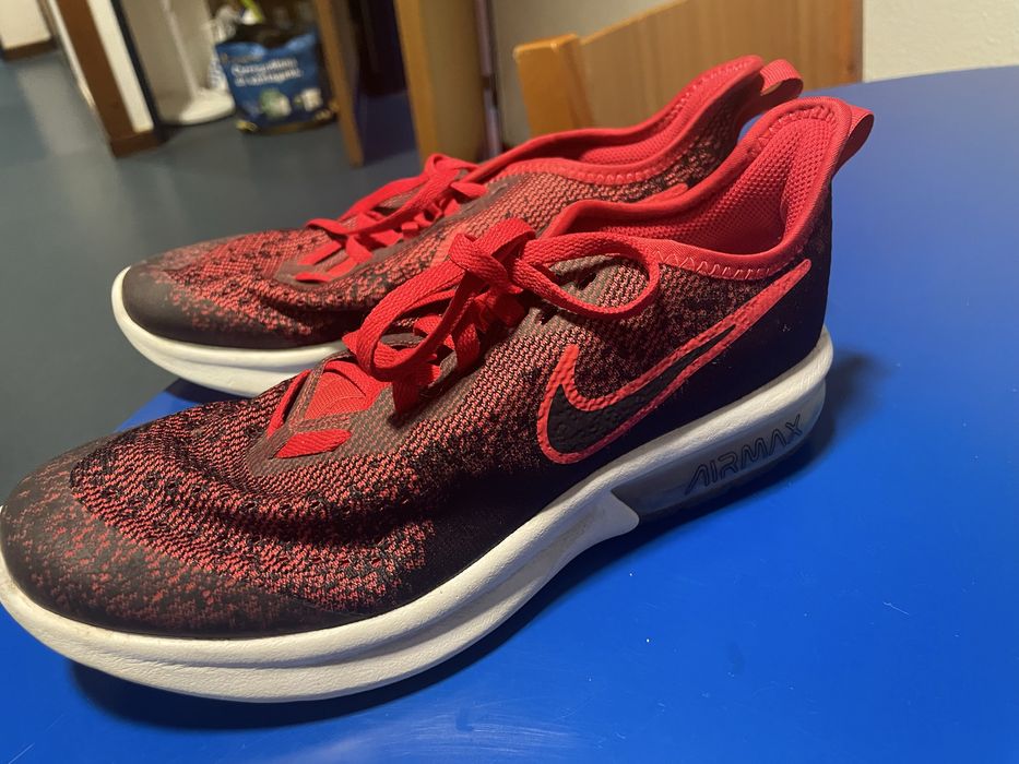 Sapatilha nike  em otimo estado