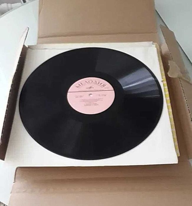 16 пластинок, новое, обучения английского языка+ книги.