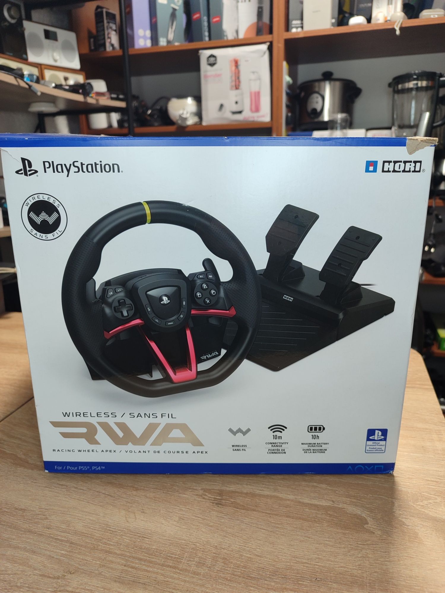 Комплект (руль, педали) Hori Wireless Racing (SPF-022U)