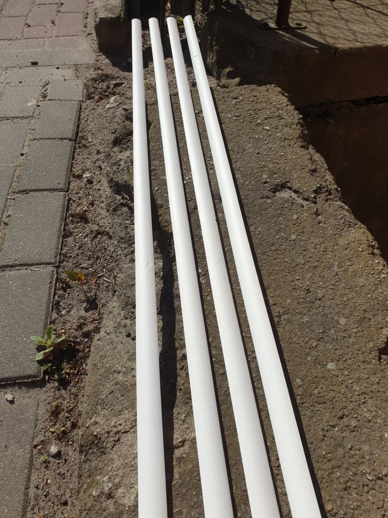 Listwy podłogowe sosnowe ćwierćwałek 18 mm na 18 mm 210 cm długości