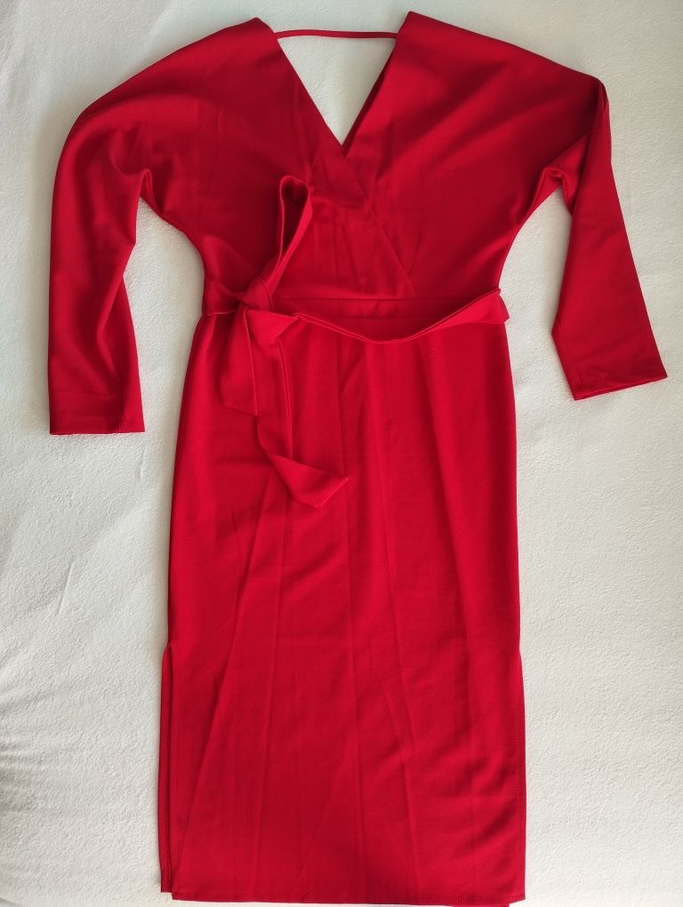 Sukienka czerwona M nietoperz