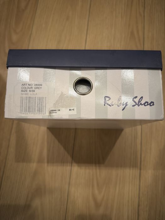 Sapatos salto alto Ruby Shoo