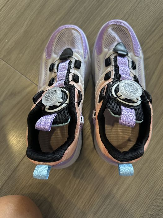Sapatos jeep usado mas em bom estado