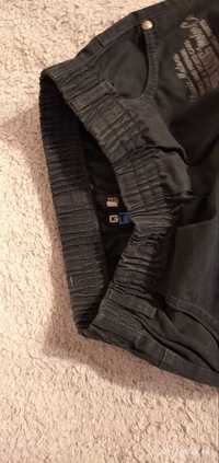 Spodnie jeansowe chłopięce rozmiar 140