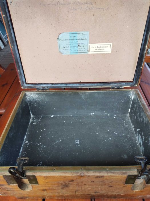 Oryginalna niemiecka skrzynia na amunicję z II wojny światowej