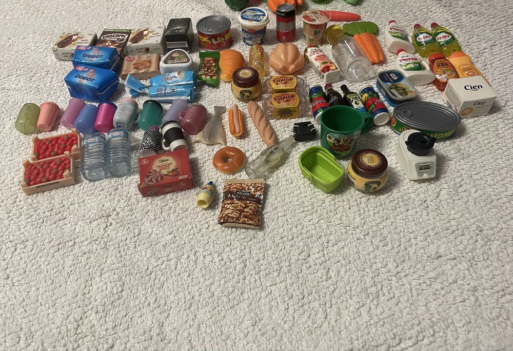 Vendo miniaturas de alimentos