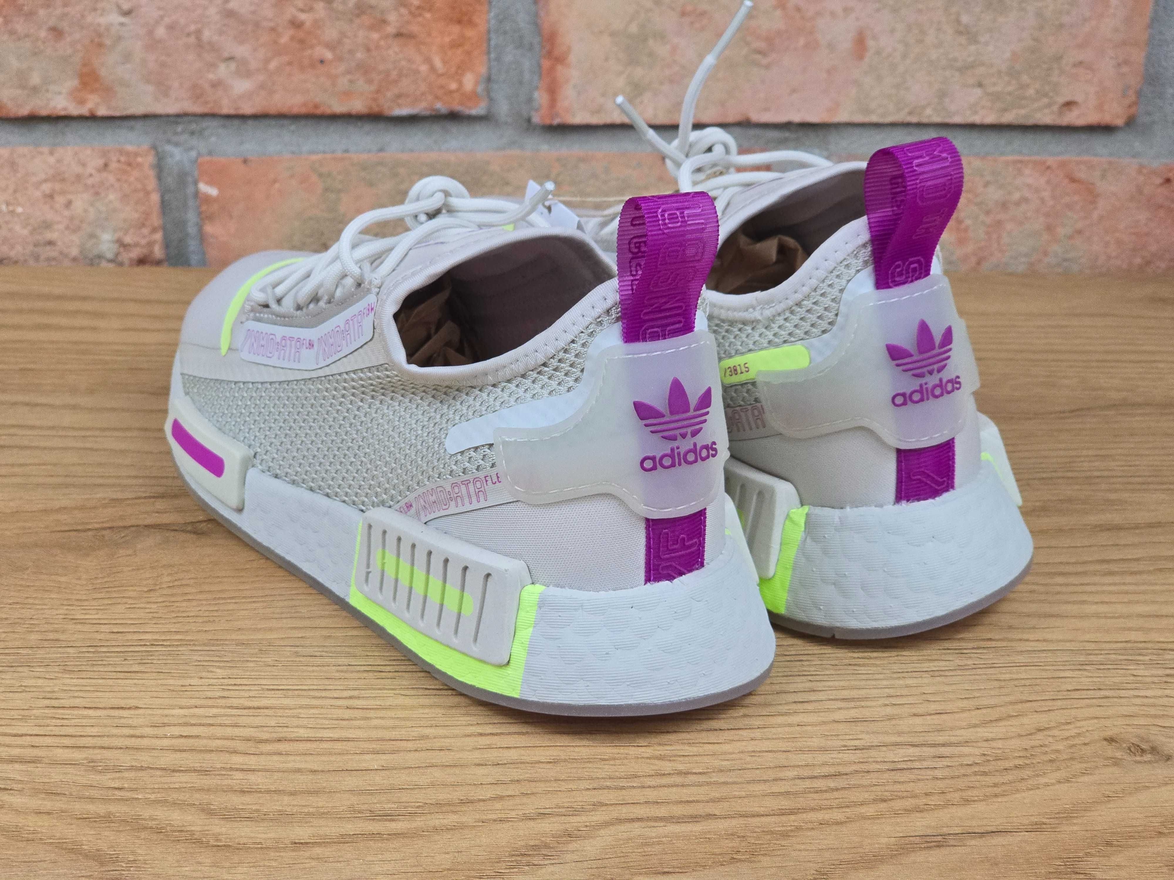 Nowe oryginalne buty Adidas NMD R1 Spectoo 40 2/3 25,5cm.
