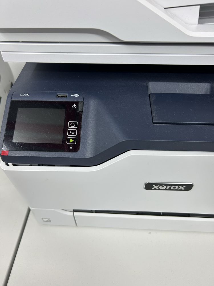 Ксерокс С235 Мультифункціональний принтер