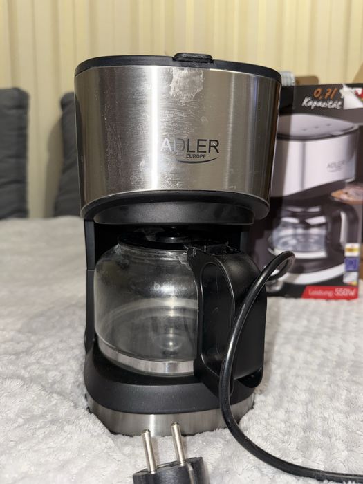 Кавоварка крапельна ADLER AD-4407