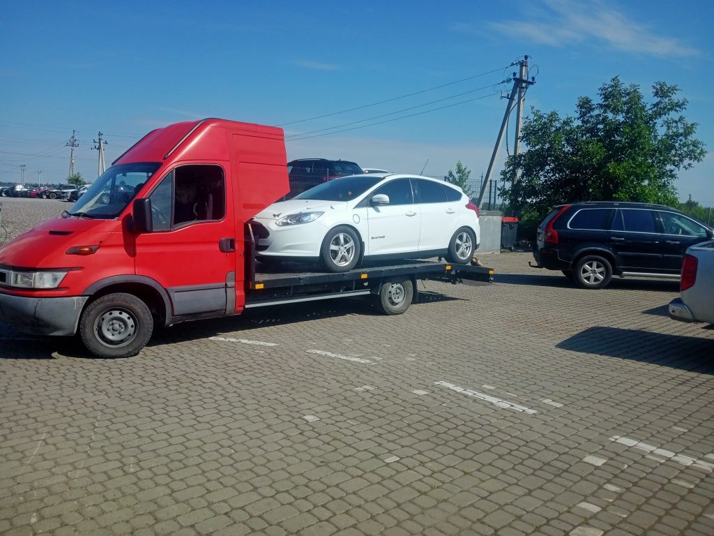 Евакуаторні послуги