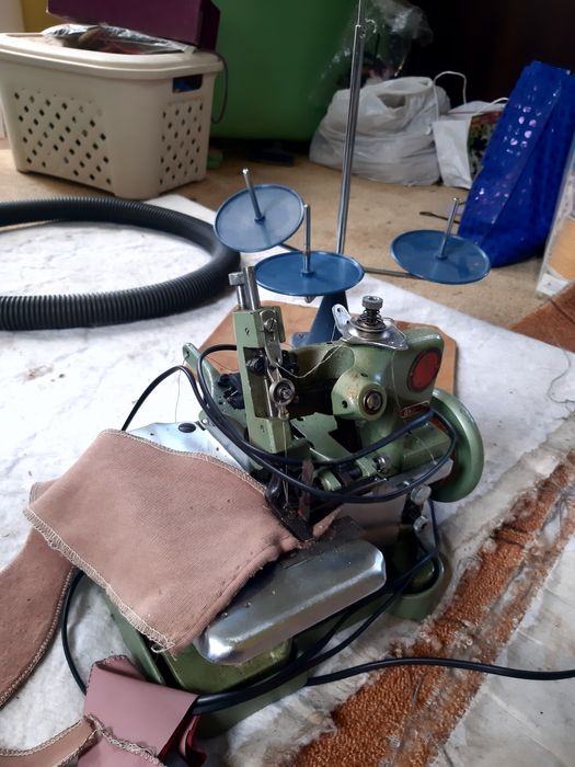 Оверлок   SIEKO  б/у