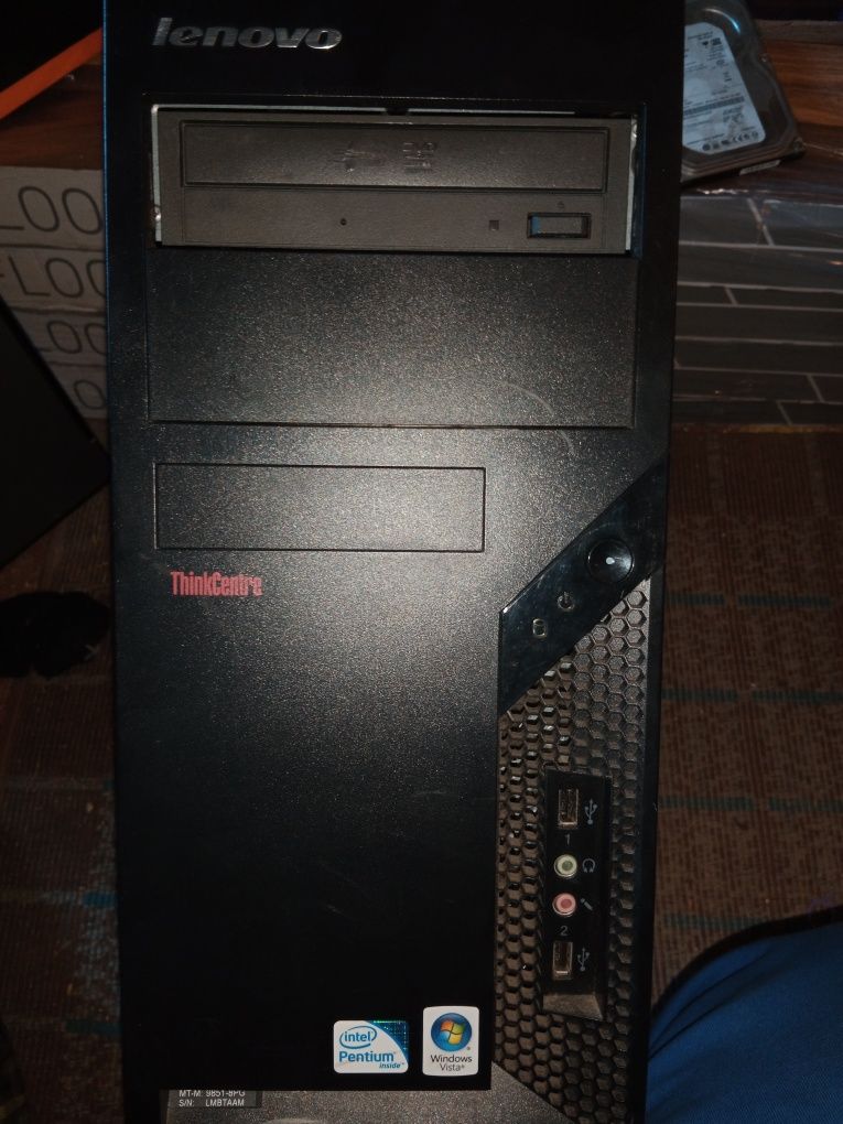 Sprzedam dwa komputery Lenovo 9851, Dell DCCY