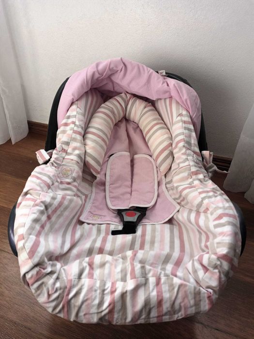 Ovo Maxi Cosi + capas menina