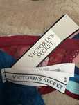 Стрінги Victorias Secret і Бюстгальтри