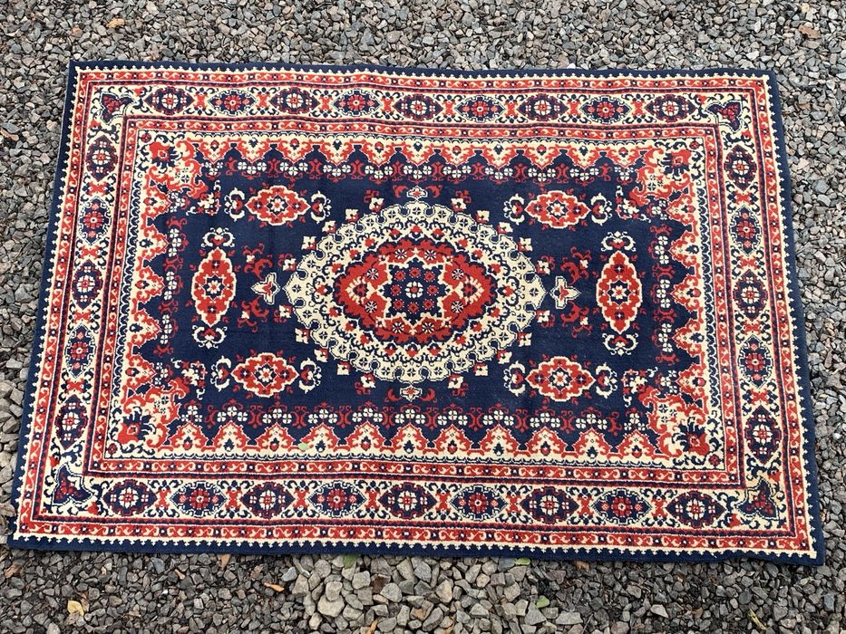 Килим 2 на 3 метри