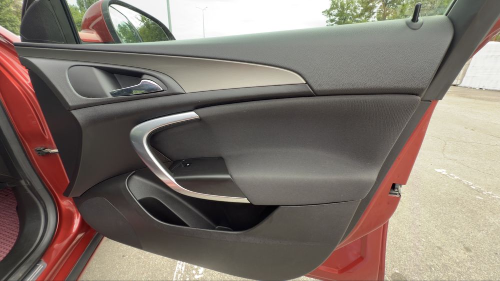 Opel insignia 2009 2.0