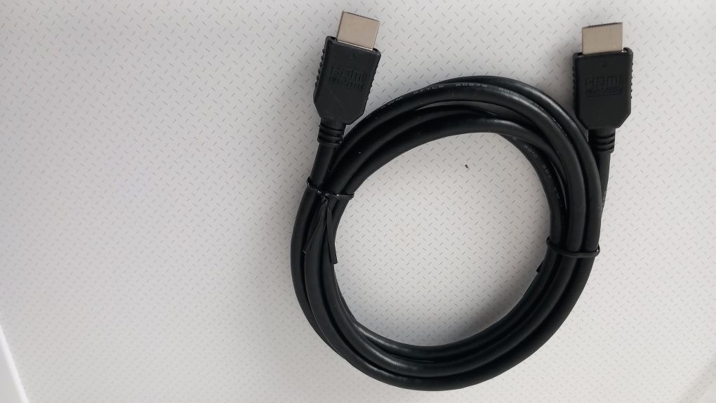 Cabo displayport para displayport  e HDMI