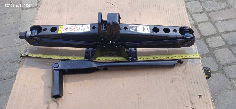 Домкрати автомоб. оригін. - Audi, Seat, Skoda, Volkswagen,Reno