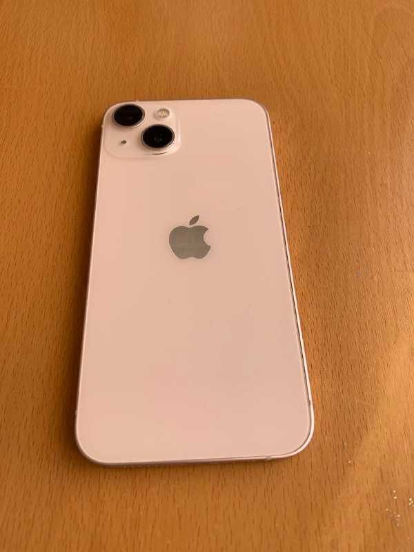Модель IPHONE  13  в отличном состоянии  , чехол в подарок