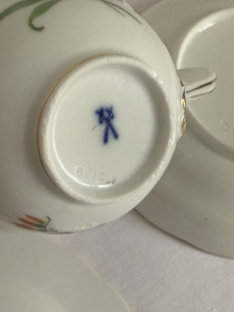Miśnia zestaw śniadaniowy z narcyzem