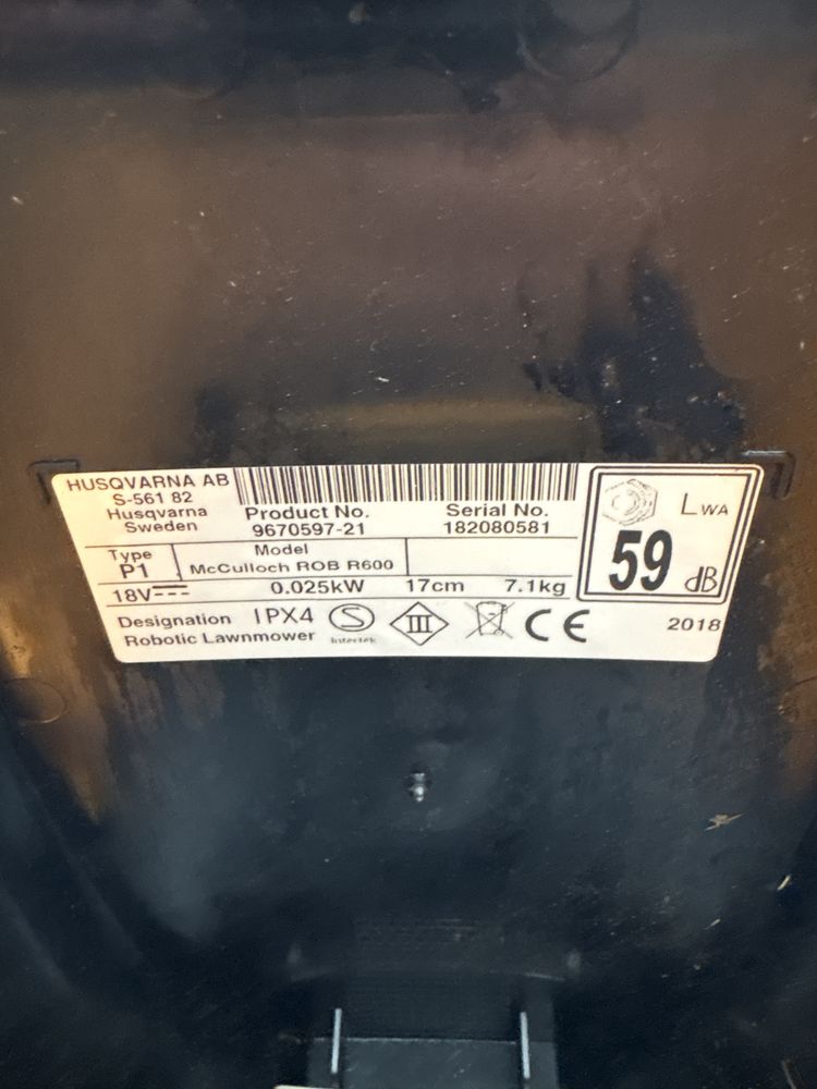 Robot husqvarna mcculloch z baza