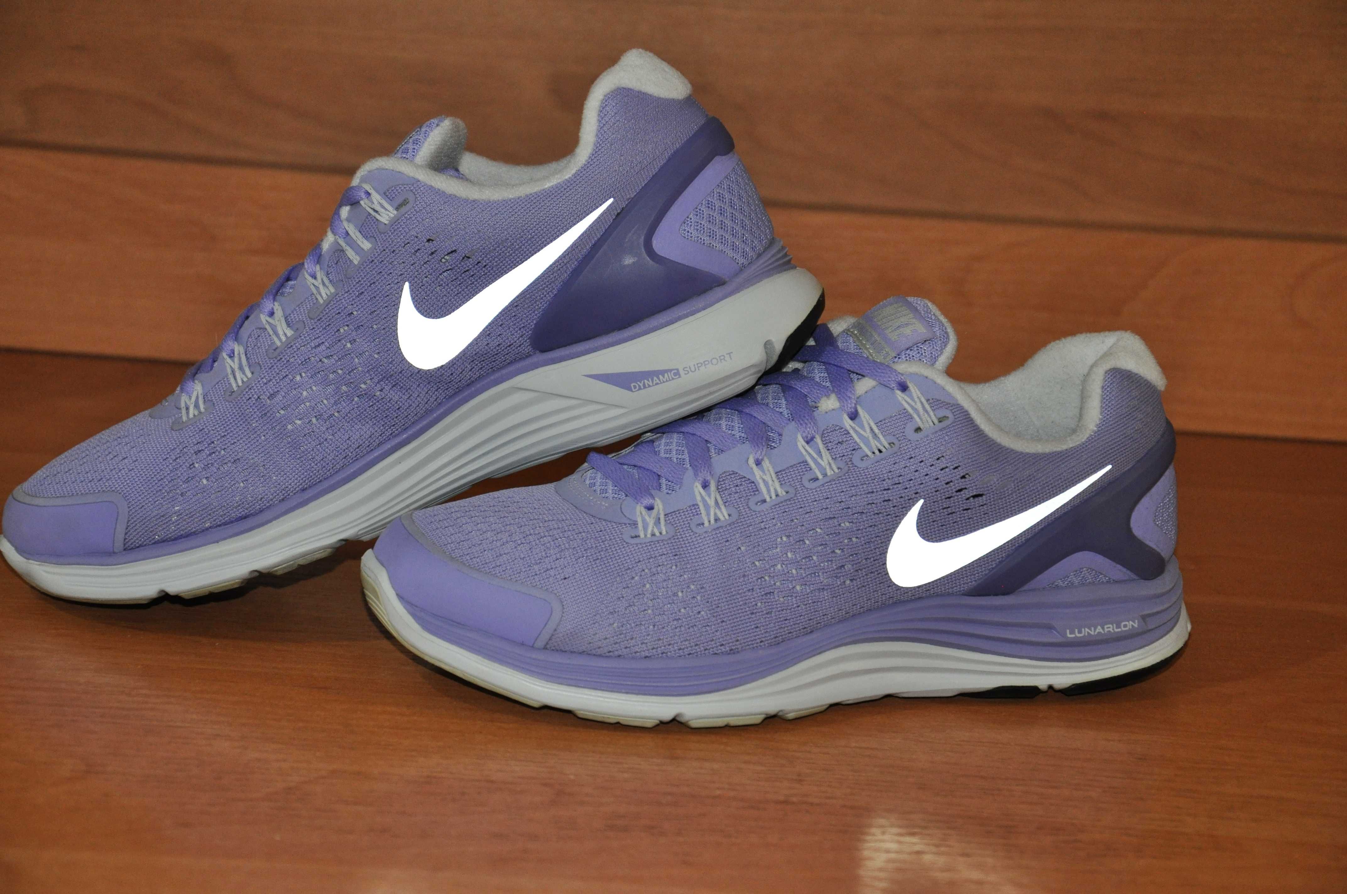 Кроссовки Nike Lunarglide+ 4 Running React tn sb dunk 39 \ 25 см