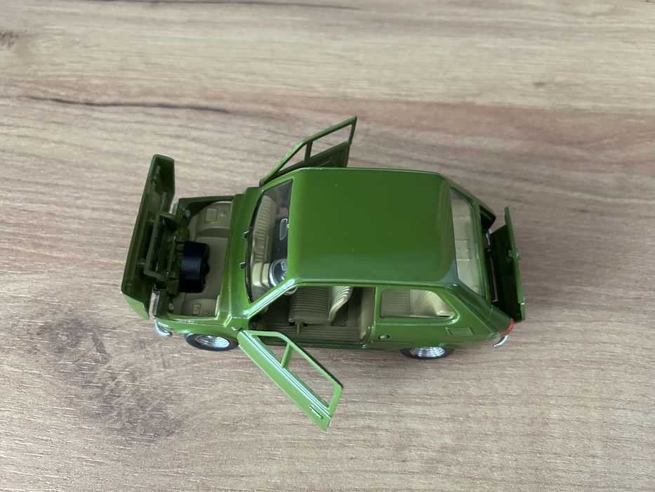 Fiat 126 1/25 Polistil Politoys