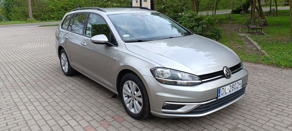 VW Golf 1.6 Tdi Comfortline,Faktura VAT 23%.