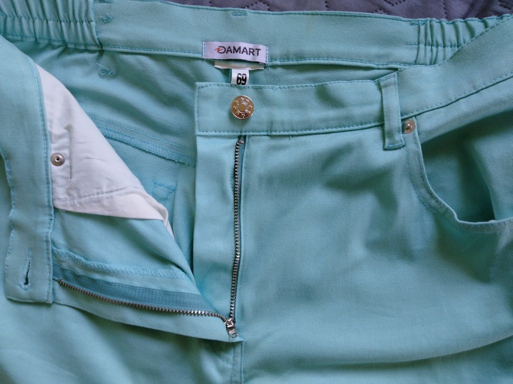 Штани -брюки світло бірюзового кольору