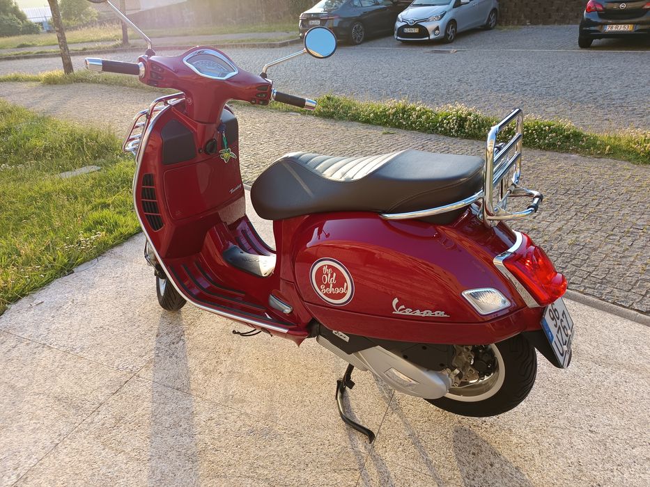 Vespa GTS Touring 125 iget 2018