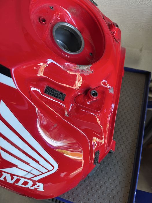 Zbiornik paliwa honda cbr 650r