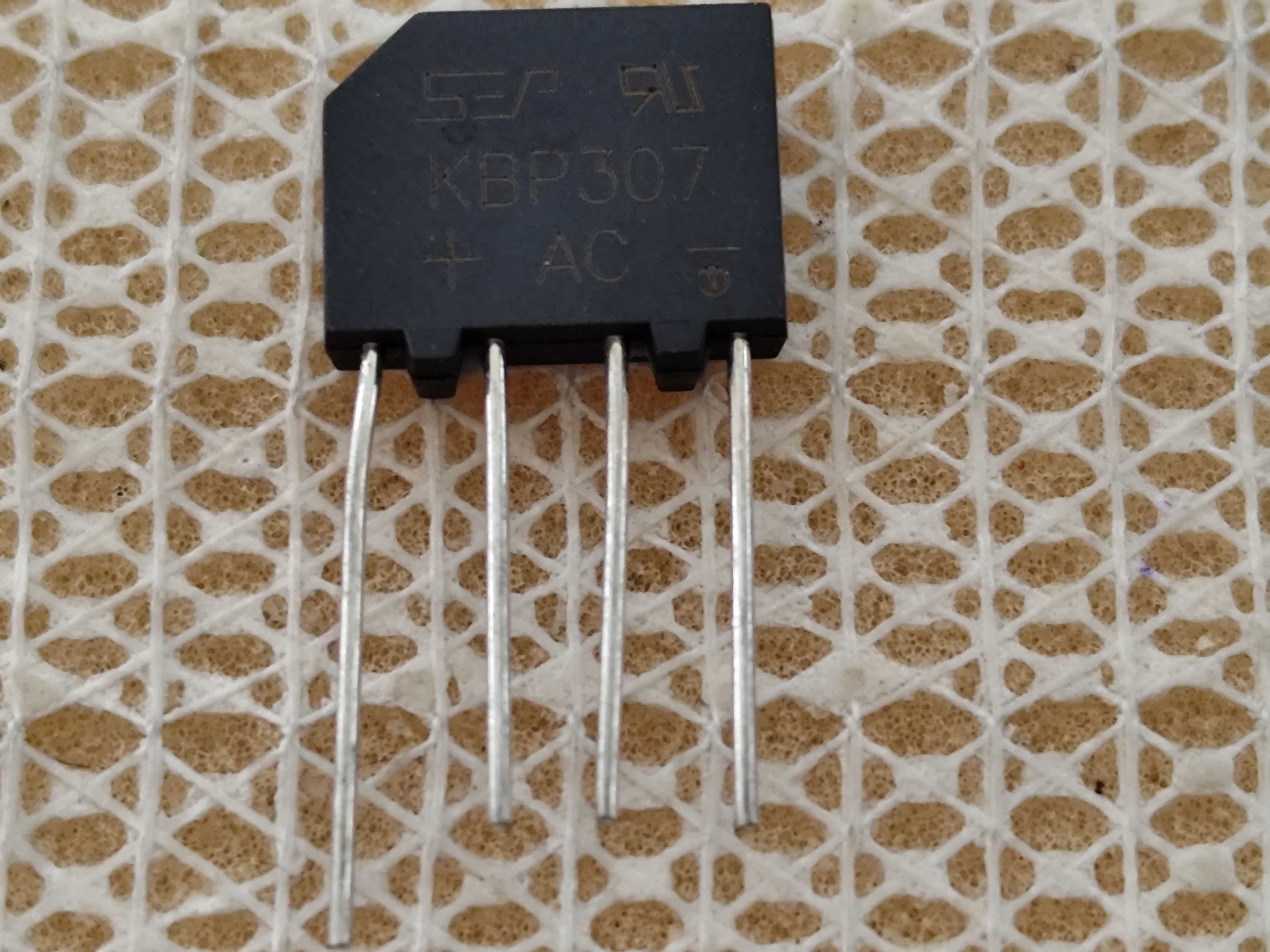 Capacitor ou condensador de cerâmica smd 0805