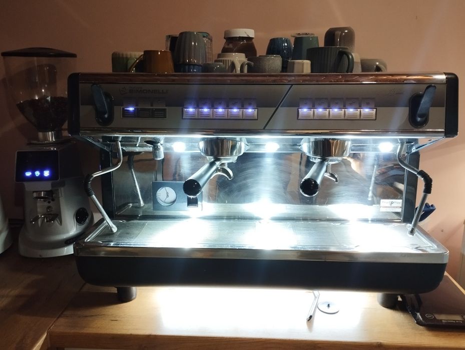 Ekspres do kawy Nuova Simonelli Appia II