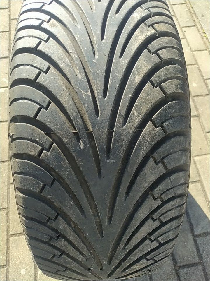 Pneu Goodeyear EAGLE F1