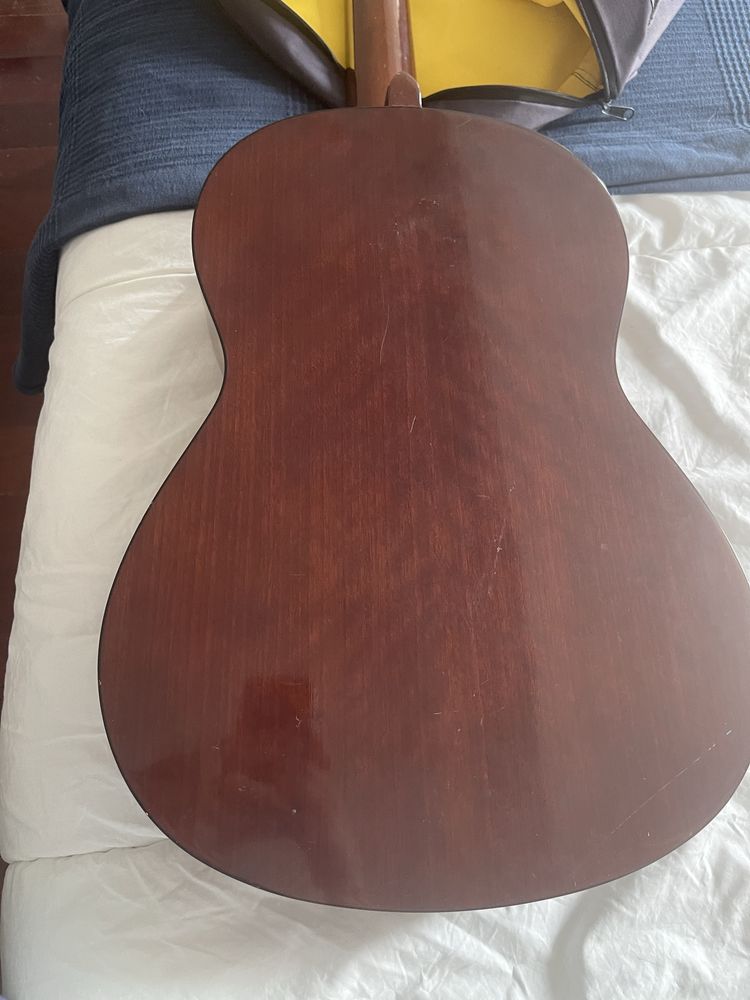 2 guitarras como novas