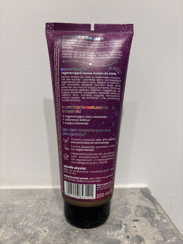 Regenerujaca nocna maska do ciala naturalna