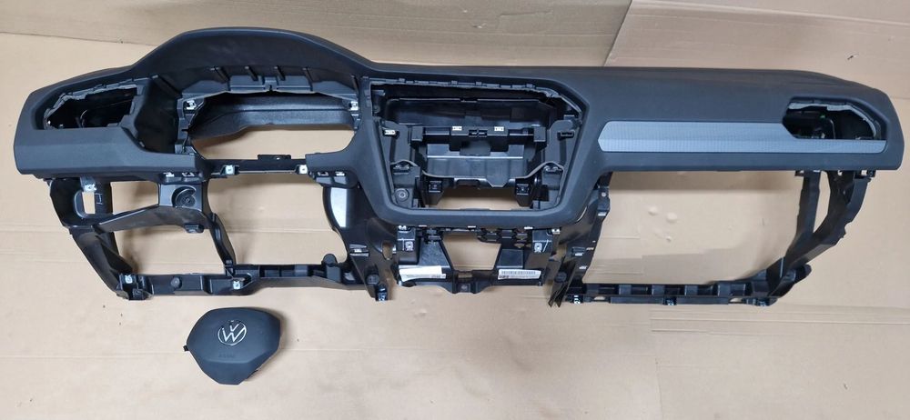 KONSOLA VW TIGUAN 5NN DESKA VW TIGUAN II 5NA LIFT