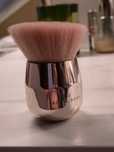 Fenty beauty pędzel do twarzy