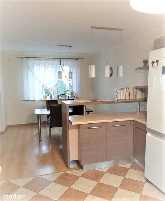 Dom do wynajęcia 5-pok. w Żukowie 2 garaże, piwnica, ogród