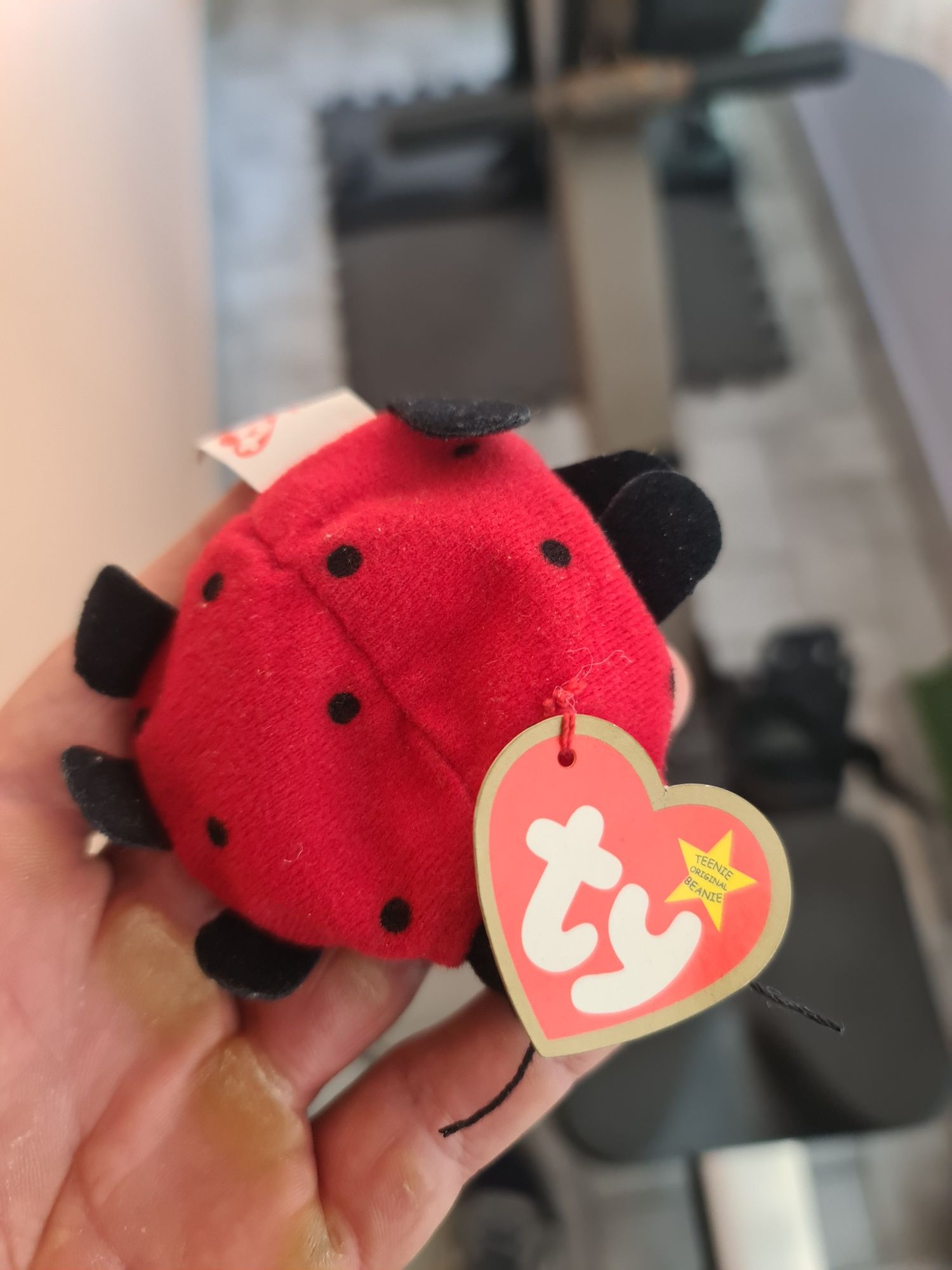 Peluche Lucky the Lady Bug Teenie Beanie Babies 2° Geraçâo (PVC)